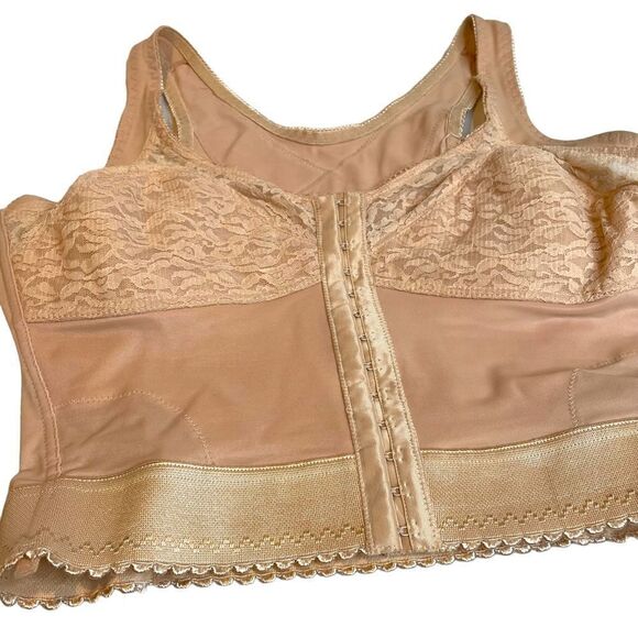Vintage Nude Color Bustier Bra 🤍 - Picture 3 of 5